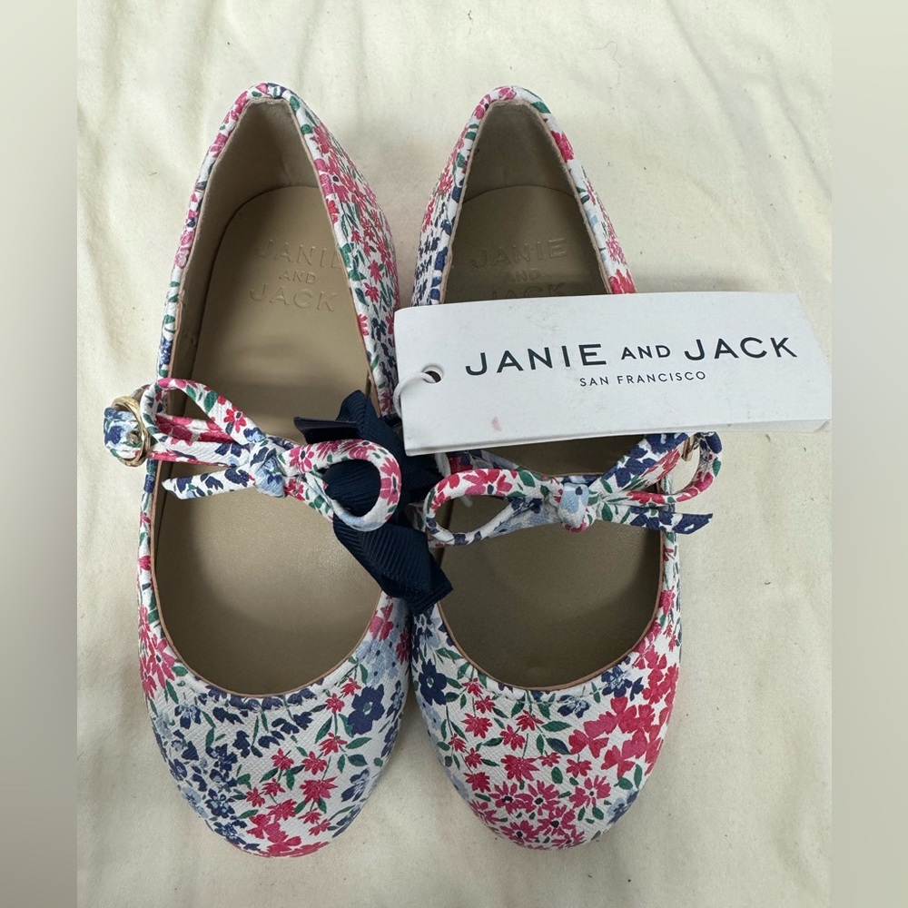 NWT janie and jack floral bow flat